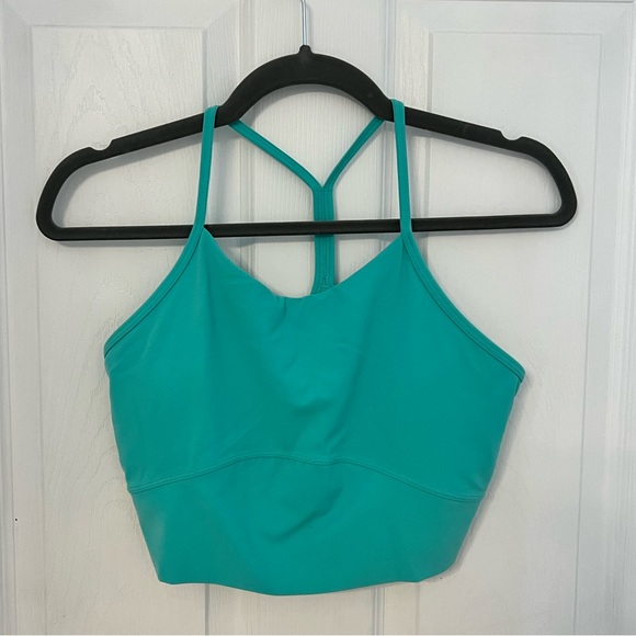 STORI Tank with built in shelf bra - Picture 2 of 3